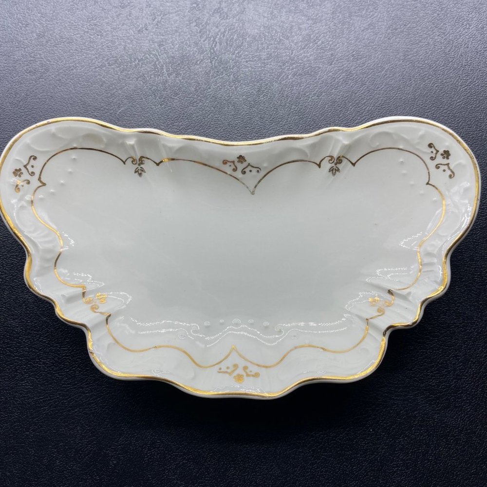 Vintage 1930s‎ Johnson Bros Made in England Crescent Shape Trinket Dish 6"x3.5"